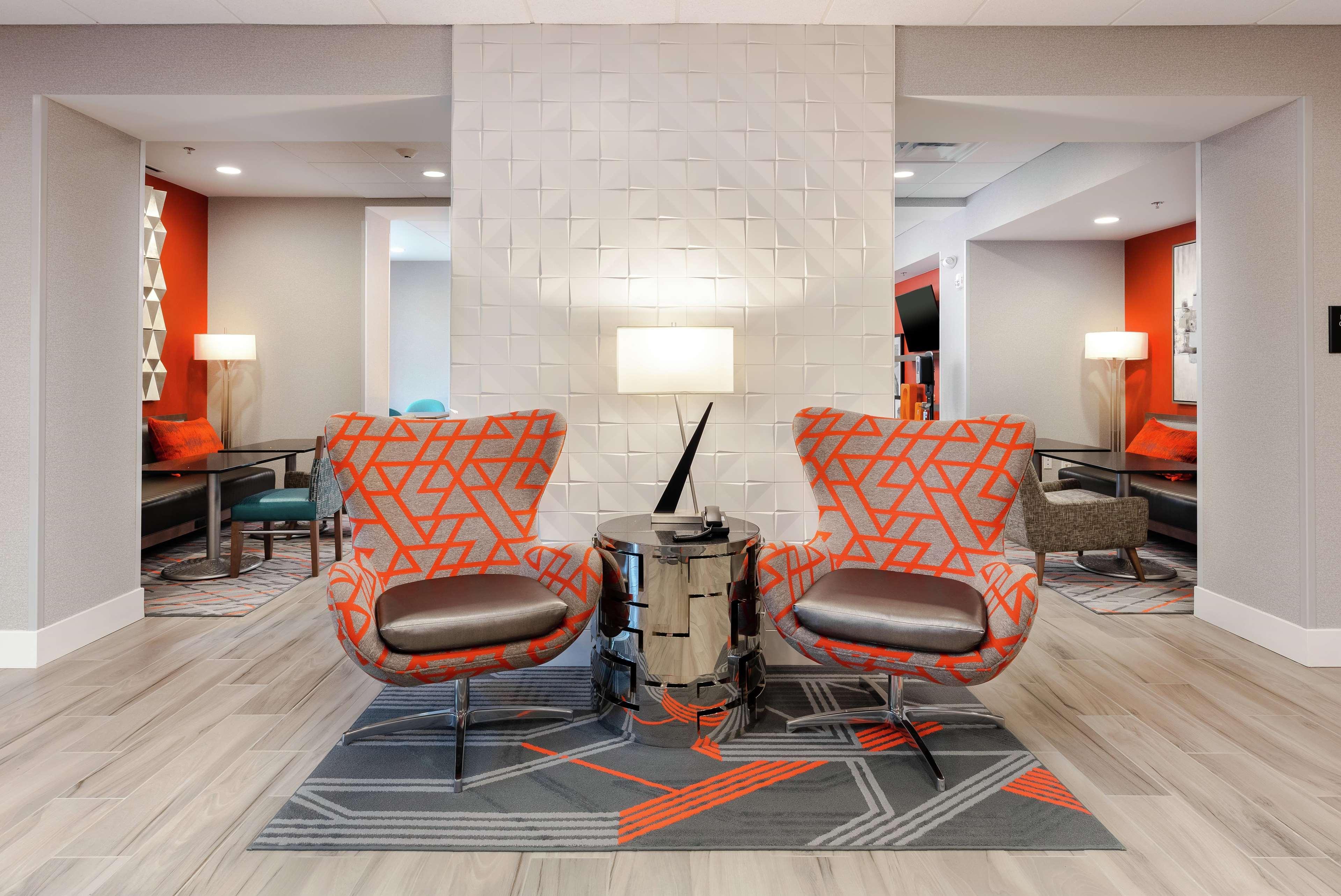 Hampton Inn Акуърт Екстериор снимка